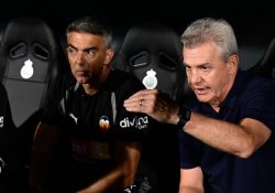 Javier Aguirre debuta con empate y busca rescatar al Valencia en España