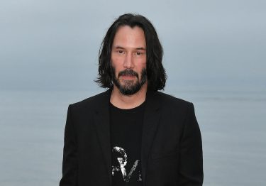 Keanu Reeves avanza en su regreso como Constantine para una secuela de DC