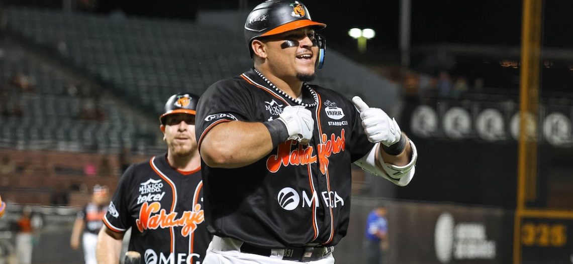 Naranjeros de Hermosillo asegura la serie ante Jaguares con triunfo 11-4